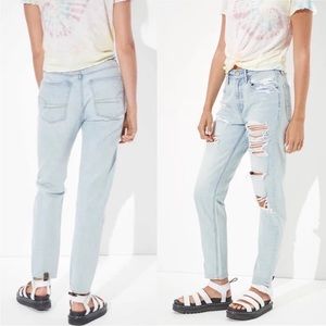 American Eagle 90’s Slim Boyfriend Size 8